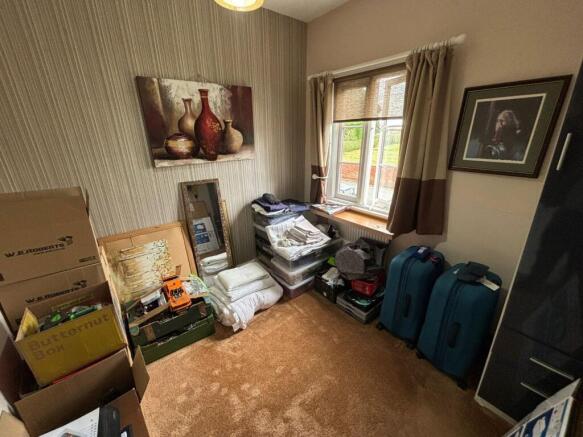 2 bed Semi-Detached to rent Image 6
