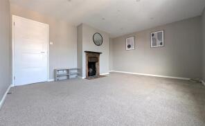Flat 5, Victory House, Higher Street, Dartmouth TQ6 9RE