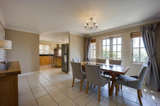 BREAKFAST ROOM