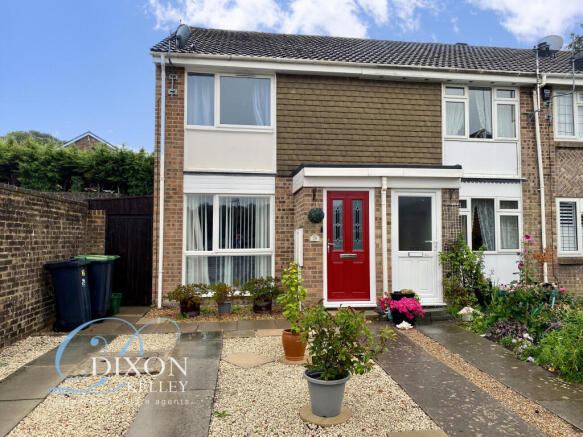2-bed terraced on Curlew Close, Ferndown, Dorset, £290,000