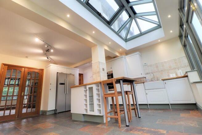 Dining Kitchen...