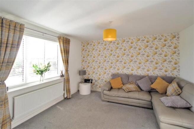 3 bed Detached for sale Image 6