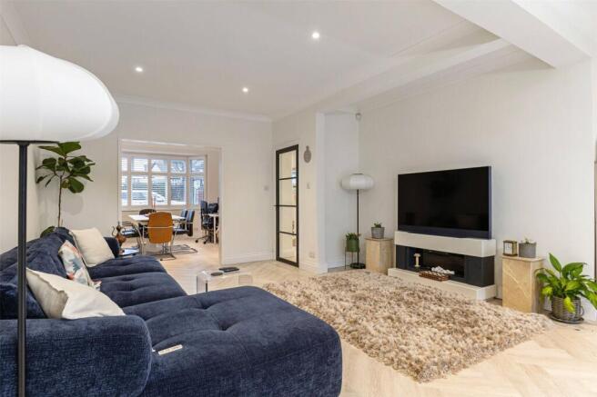 The Drive, Isleworth, TW7 photo 4