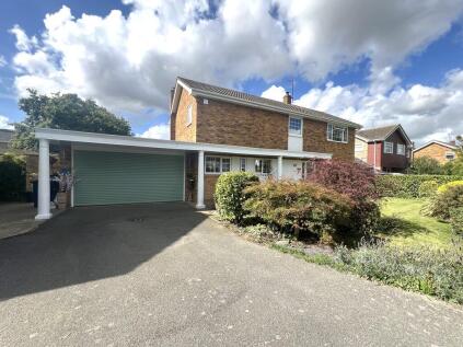 Mere Close, Ramsey Mereside, Huntingdon, PE26 2UQ