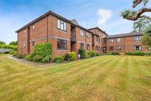 Flat 5, 80 Victor Court, Thornhill Park Road, Southampton SO18 5TW