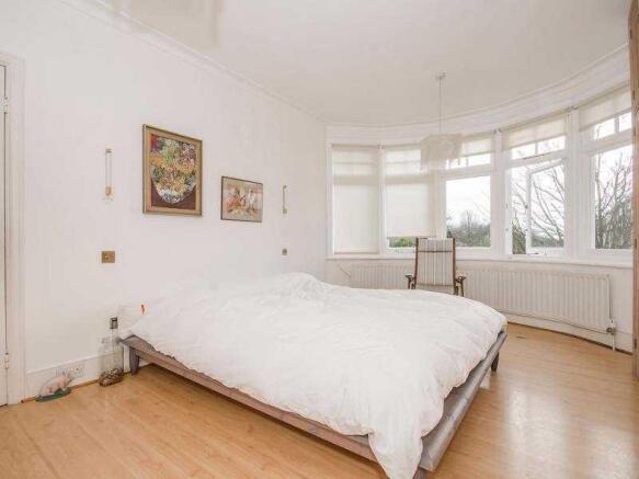 Bedroom 1b