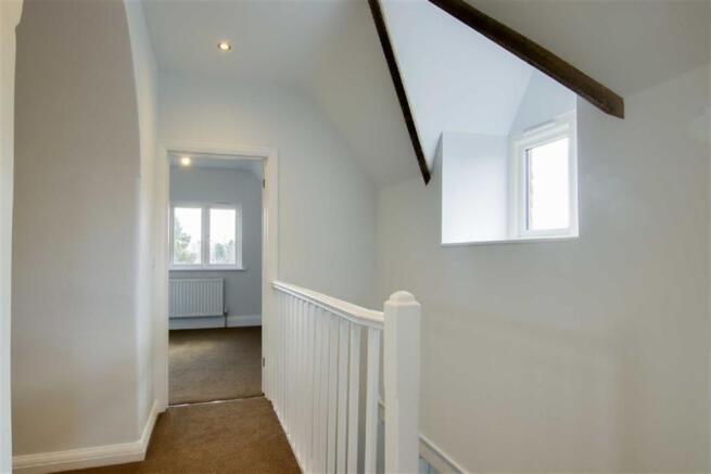 FIRST FLOOR LANDING