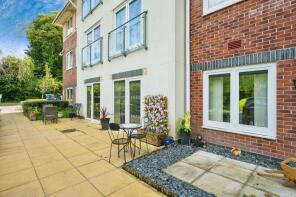 3, Heyeswood, Heyes Avenue, Haydock, St Helens WA11 0XQ