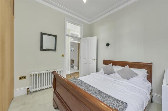 Lurline Gardens, SW11 photo 4