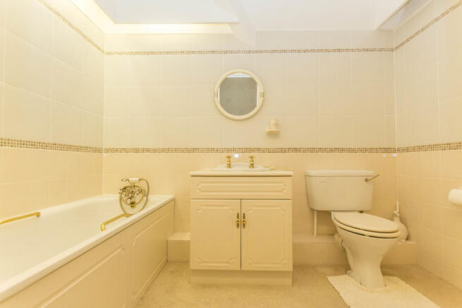 Master En-Suite 
