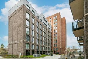 Flat 16, 1 Chiltern Court, Marri Street, Watford WD24 5FZ