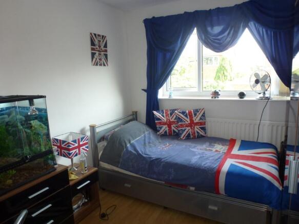 Photo 8