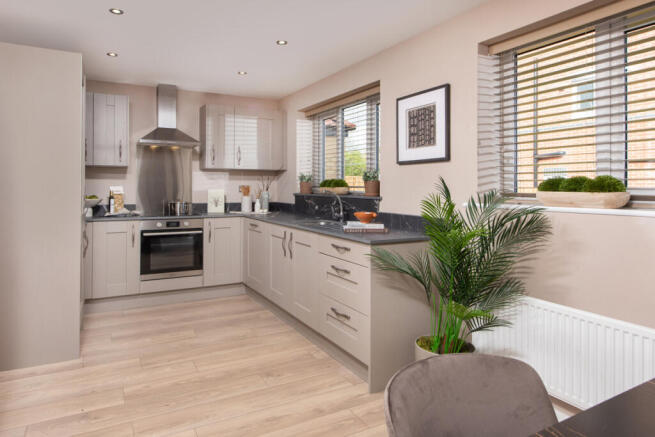 4 bed Detached for sale Image 5