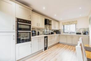 10, Wareham Court, Scunthorpe DN17 1YD