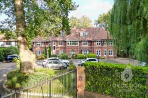 10, Grasmere, Knightsbridge Road, Camberley GU15 3TS