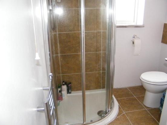 6 1st Floor Shower R