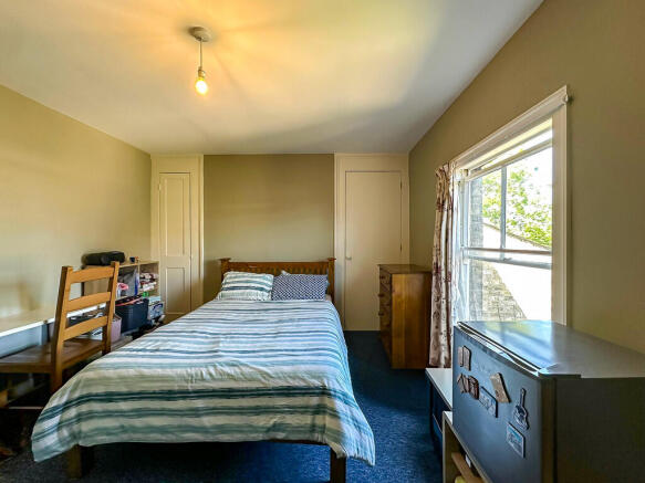 Room 10 (3)