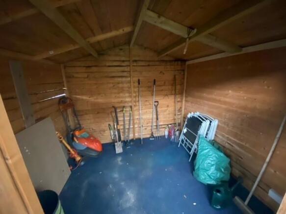 Shed.jpg