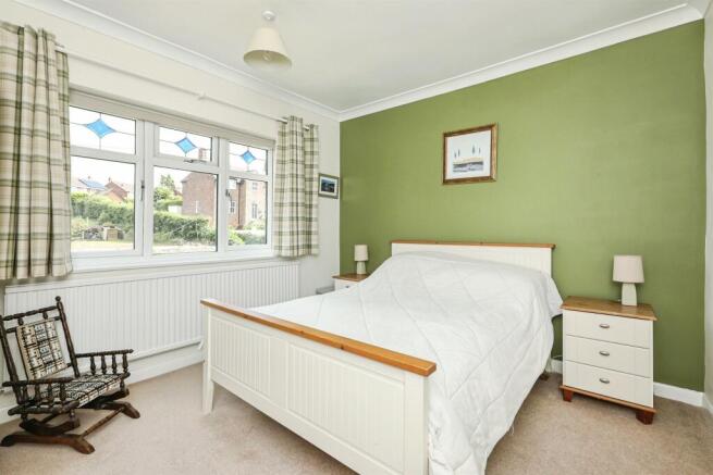 3 bed Detached for sale Image 11