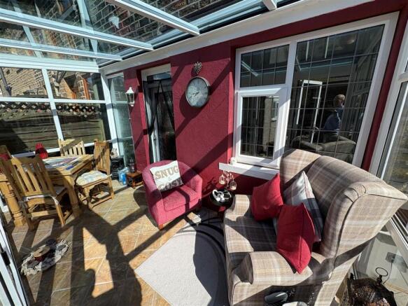 3 bed Terraced for sale Image 8