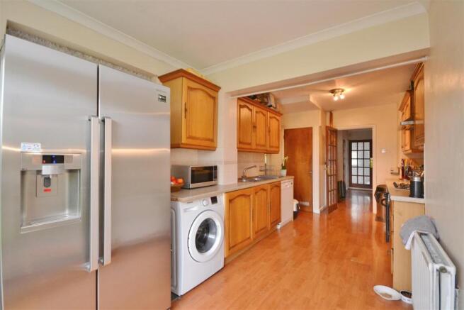 kitchen 2.JPG