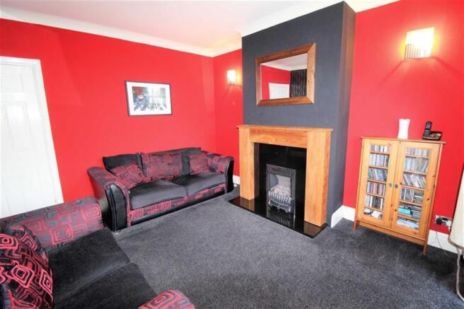 Lounge With Bay Window