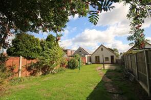 22, Sandells Avenue, Ashford TW15 1AJ