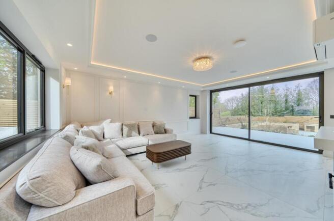 Davidson Frost-Wellings, DFW, Brockley Hill, Stanm