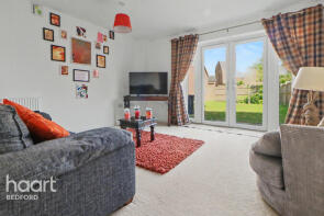 6, Holbeach Avenue, Bedford MK42 0EG