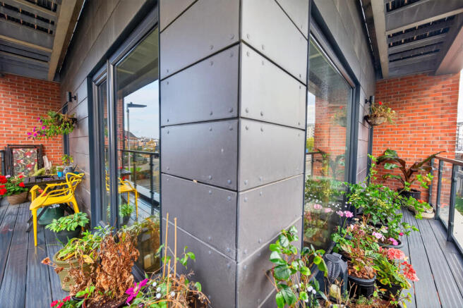 81 2 Ocean Drive, Leith, Edinburgh, EH6 6BR photo 4