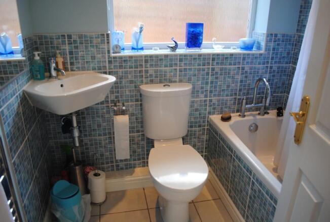 Photo 8