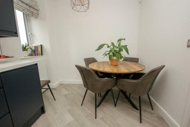Dining Area.jpg