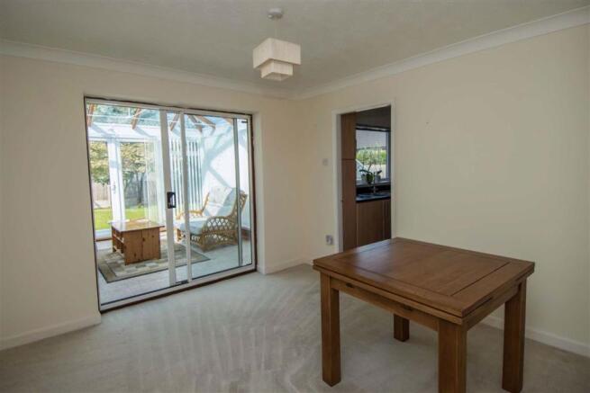DAY LOUNGE/DINING ROOM