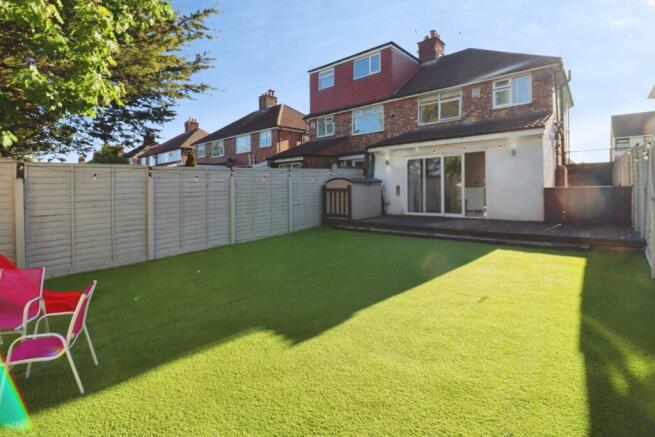 Queenswood Avenue, Higher Bebington photo 4