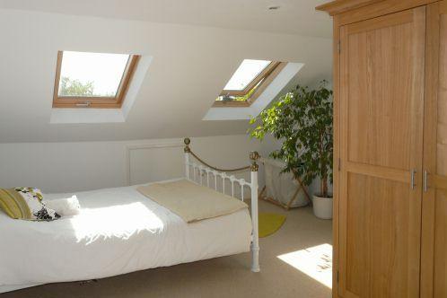 Bedroom 2: