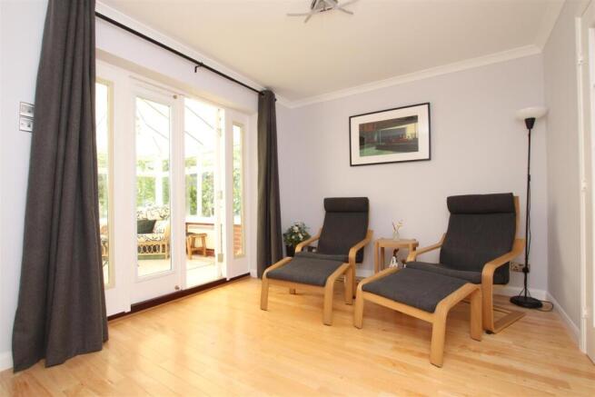 Dining Room.JPG