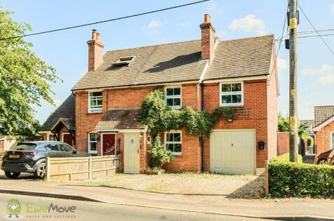 Silchester Road, Pamber Heath, Tadley, Hampshire, RG26
