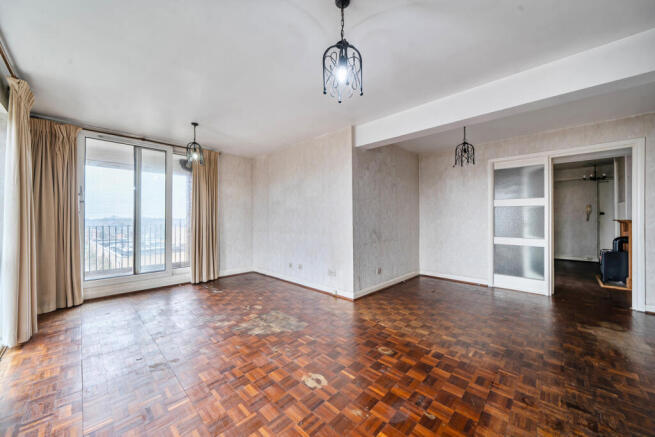 1397611-8-6966378...