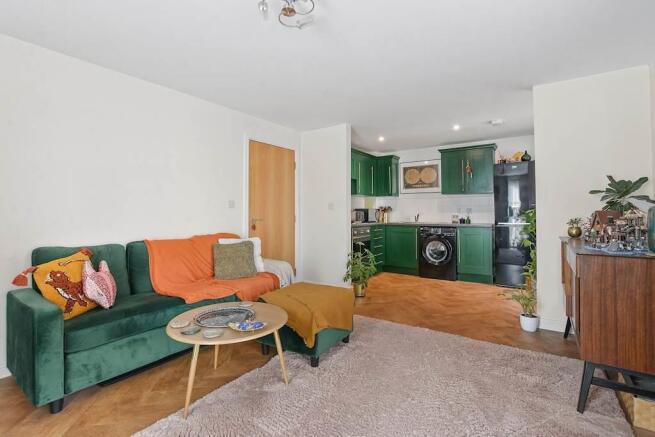 2 lounge and kitchen.jpeg