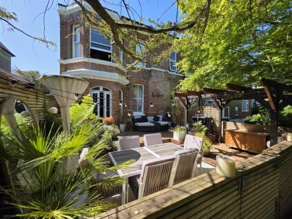 Laton Road, Hastings