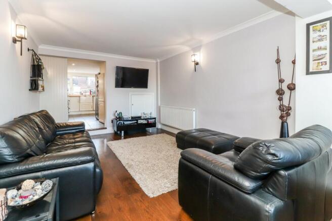 Lounge 2
