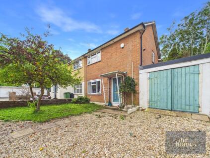 Fielding Close, Llanrumney, Cardiff, CF3