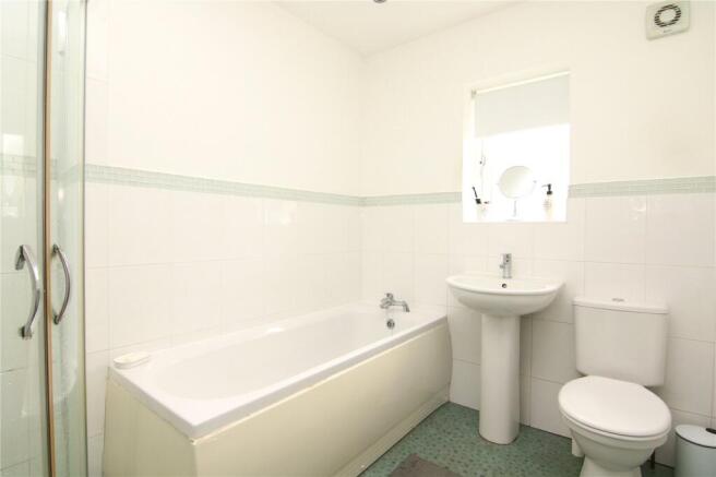 2 bed Town House for sale Image 10