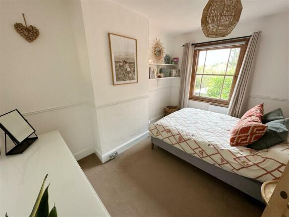 Bedroom.JPG