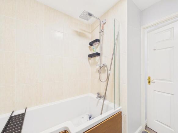 1 bed Flat for sale Image 9