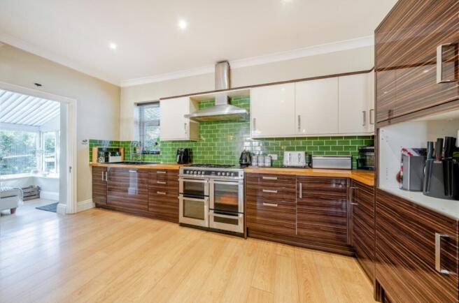 EweMove Harrogate Kitchen Dining Room
