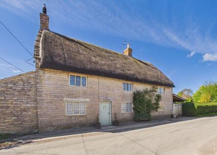 Hermitage Road, Upton