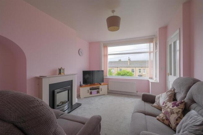2 bed Terraced for sale Image 7