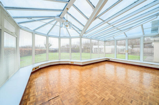 1405101-10-697b5a...