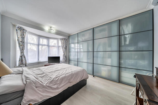 1417181-8-699d90d...